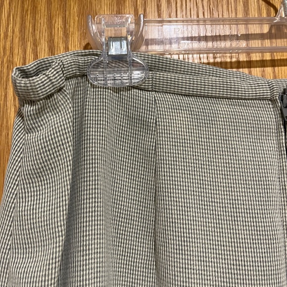 2Pc top and skirt - Picture 4 of 7